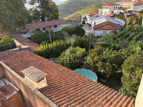 Moradia v6 em peso da régua