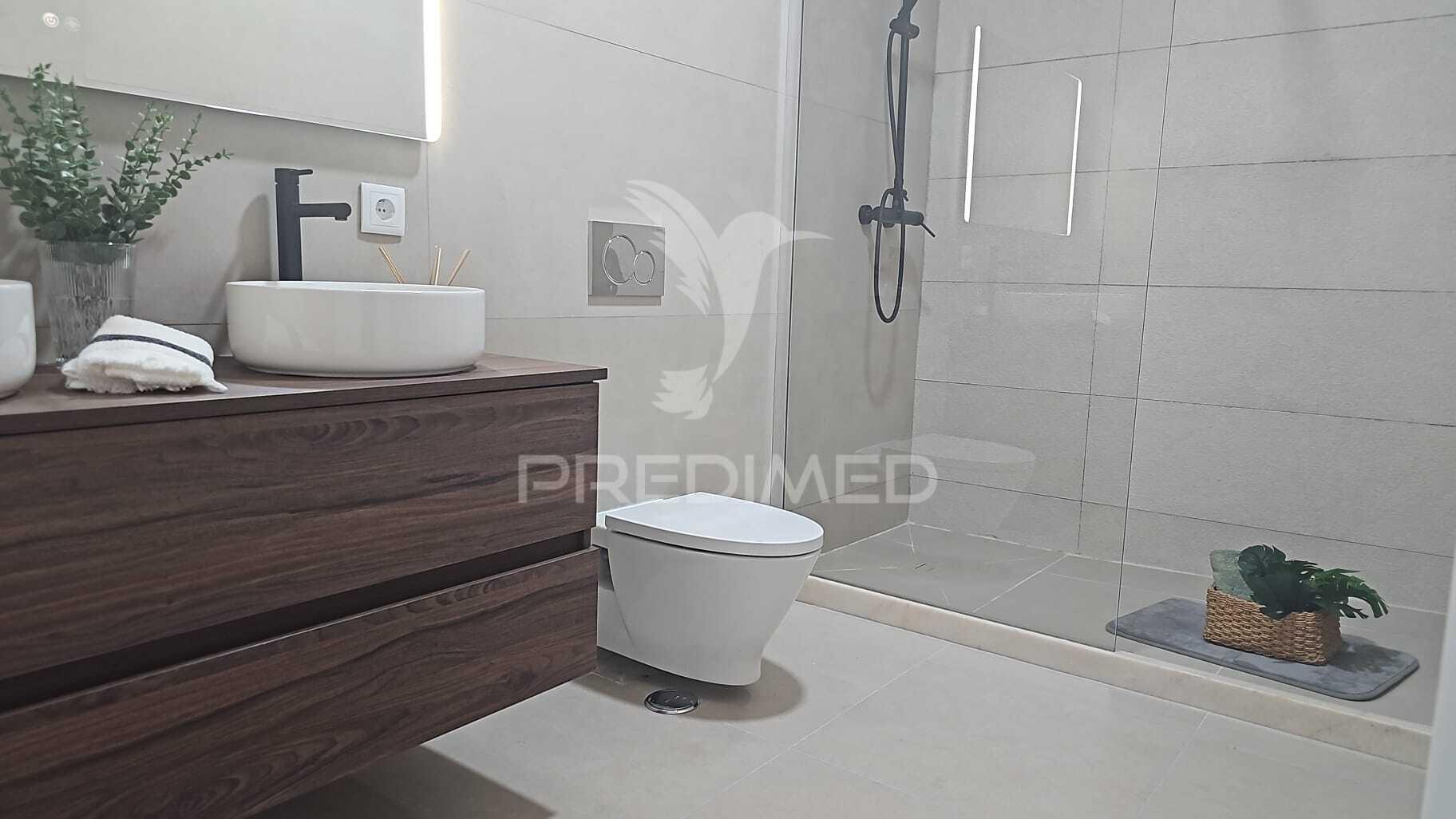 Apartamento t2 benfica remodelada