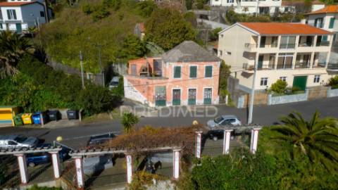 Moradia típica madeirense