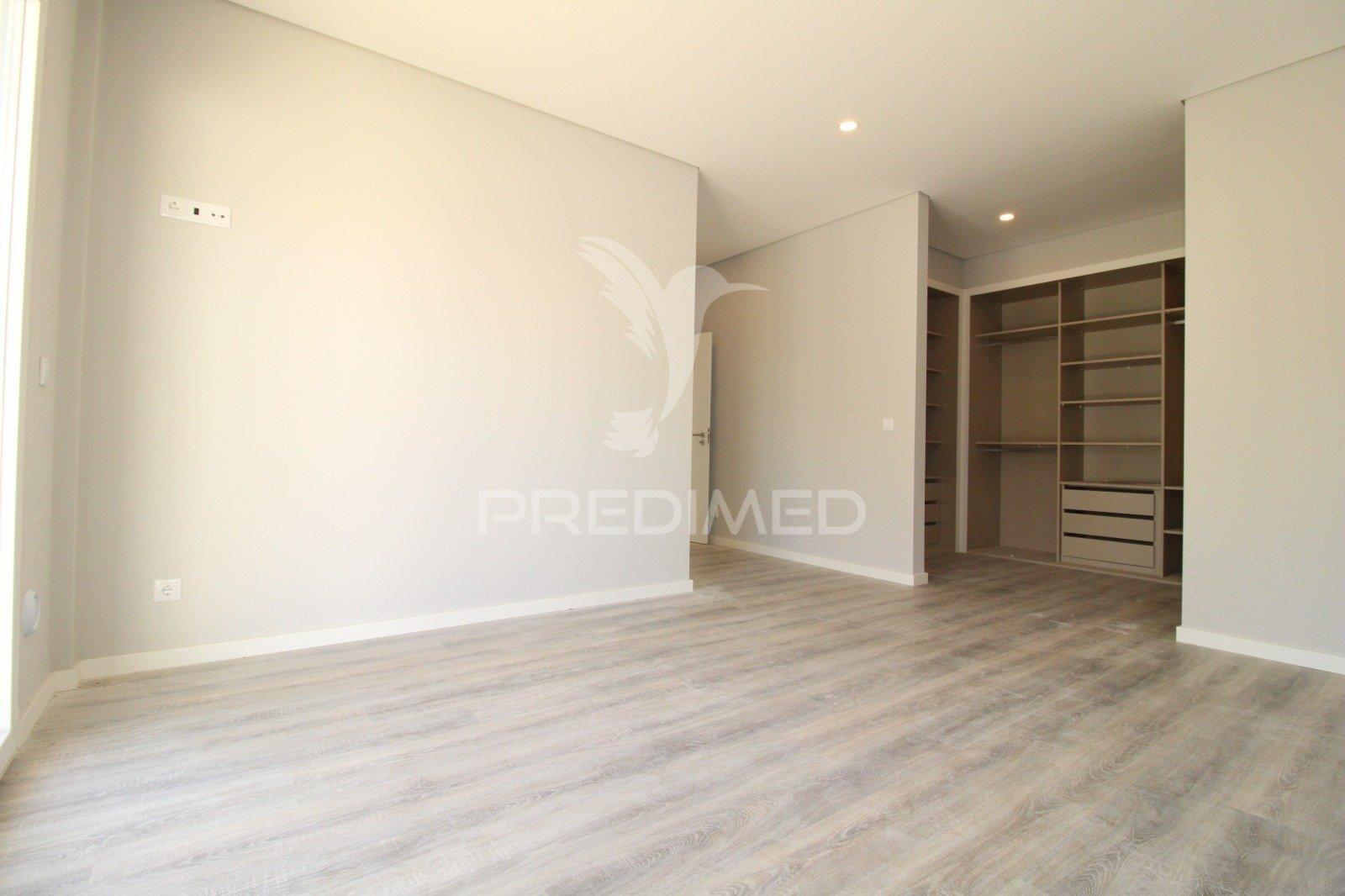 Moradia t4, brejos de azeitão