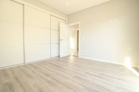 Moradia t4, brejos de azeitão