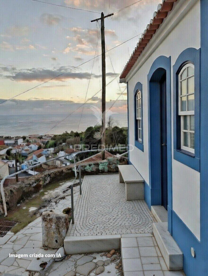 Moradia para reabilitação com vista deslumbrante – ribeirinha