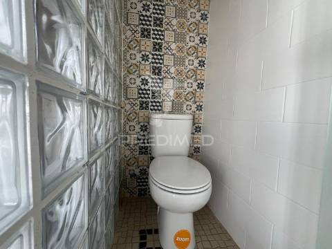 Espaço multiusos no centro de palmela