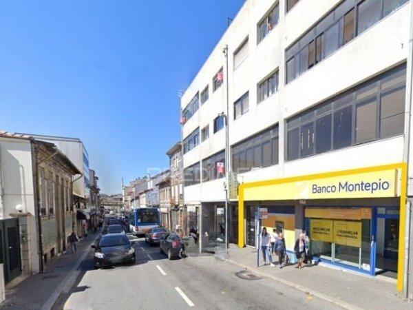 Espaço comercial com 806 m² para venda em rio tinto – excelente oportunidade de investimento