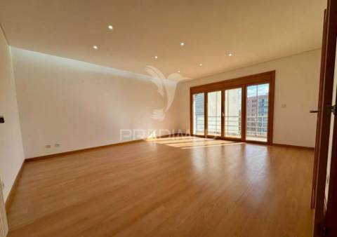 Apartamento t3 colinas cruzeiro