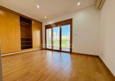 Apartamento t3 colinas cruzeiro