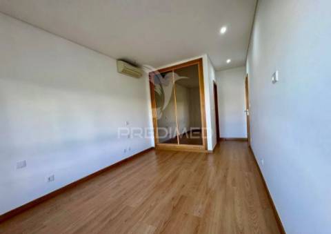 Apartamento t3 colinas cruzeiro