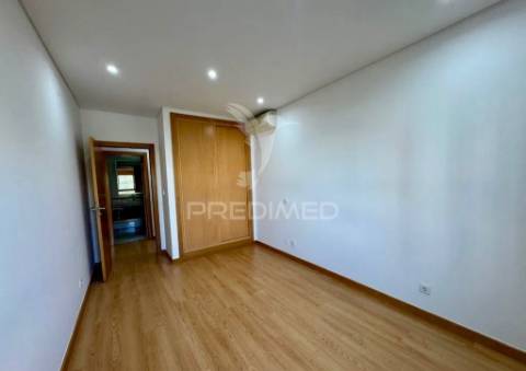 Apartamento t3 colinas cruzeiro