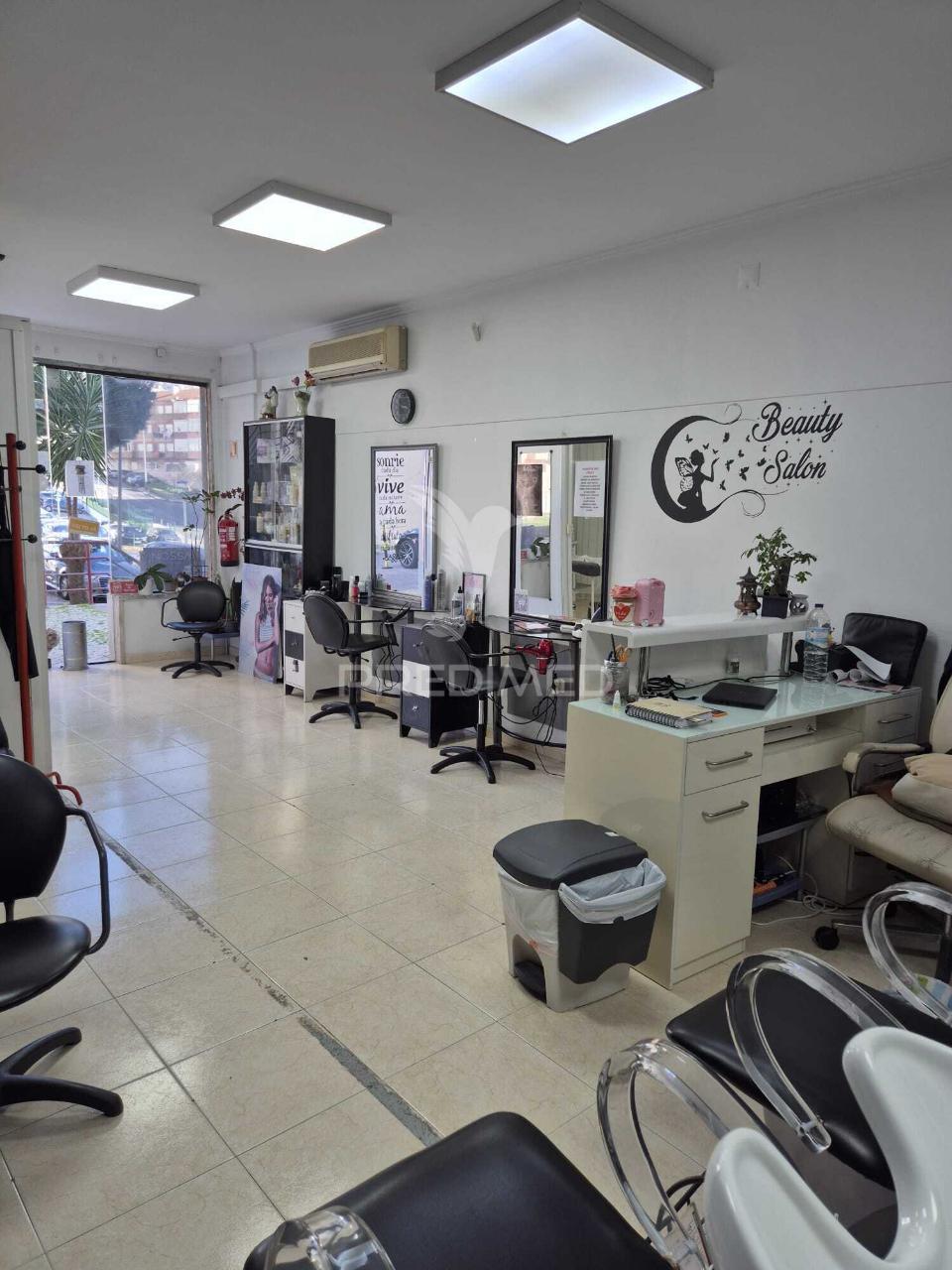 Espaço comercial, monte abrão - queluz