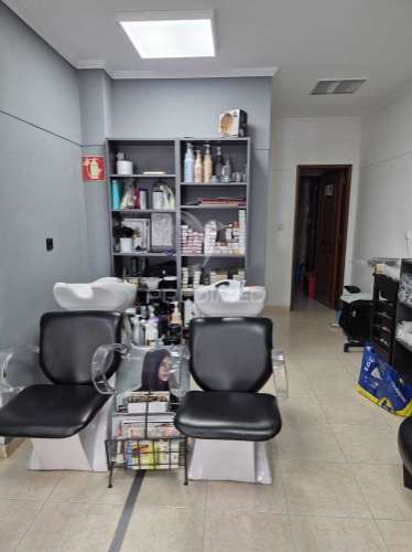 Espaço comercial, monte abrão - queluz