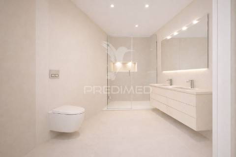 Apartamento t3 | piscina | ginásio | box 2 carros | madalena