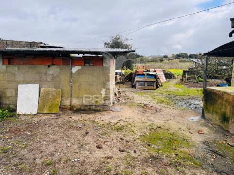 Moradia de campo na quinta do anjo – terreno com 4.520 m²