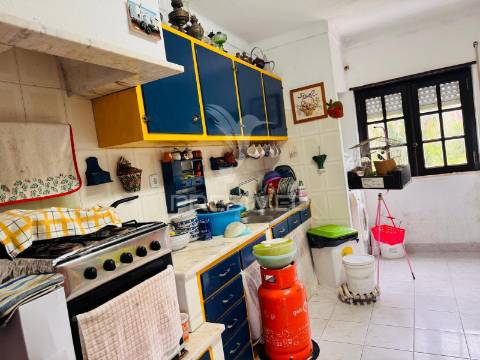 Moradia de campo na quinta do anjo – terreno com 4.520 m²