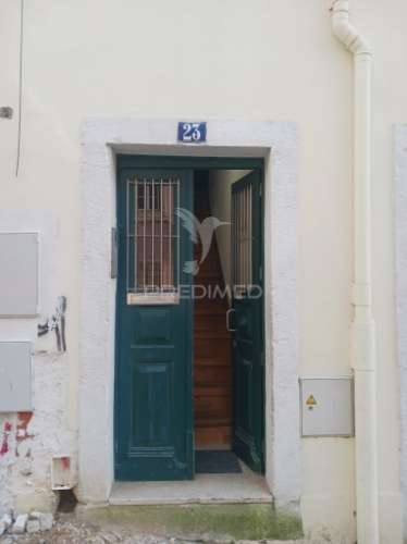 Apartamento t1 na zona histórica da estrela, lisboa