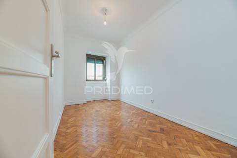 Apartamento t3 na rua aliança operaria