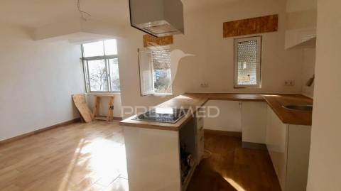 Apartamento t3 renovado elvas