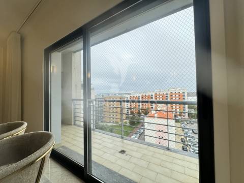 Magnífico t3 nas colinas do cruzeiro – conforto, elegância e localização premium