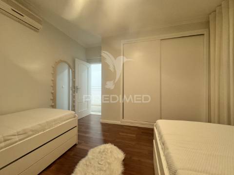 Magnífico t3 nas colinas do cruzeiro – conforto, elegância e localização premium