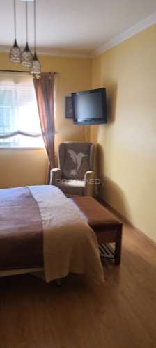 Apartamento t2 com terraço, garagem e arrecadação -urb. das caldelas-elvas