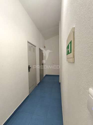 Apt t3 com 131 m², varandas e arrecadação | avenida via láctea, nº 34 | rio de mouro | sintra