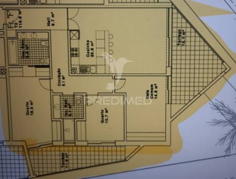 O seu futuro em albufeira: apartamento t3 com design moderno e alma algarvia