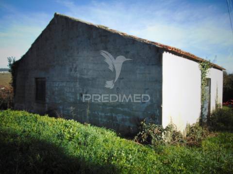 Imóvel p/ recuperar vilarinho s. romão - douro vinhateiro