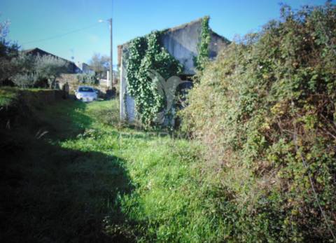 Imóvel p/ recuperar vilarinho s. romão - douro vinhateiro