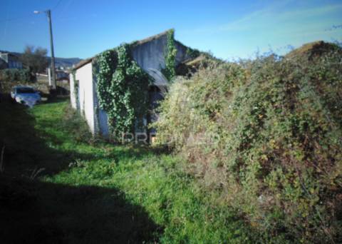 Imóvel p/ recuperar vilarinho s. romão - douro vinhateiro