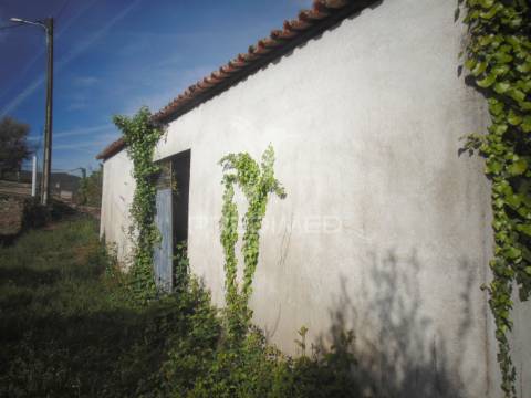 Imóvel p/ recuperar vilarinho s. romão - douro vinhateiro
