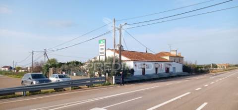 Café- restaurante ip2 km 247, estremoz