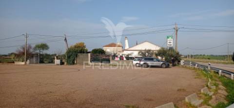 Café- restaurante ip2 km 247, estremoz