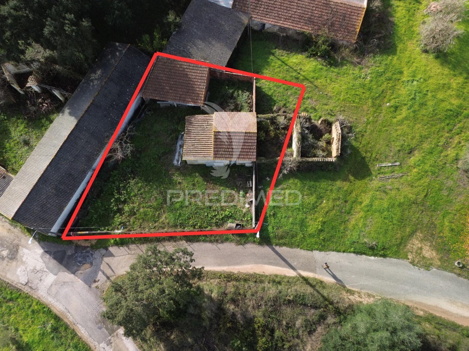 Ruina t4 para reconstrução