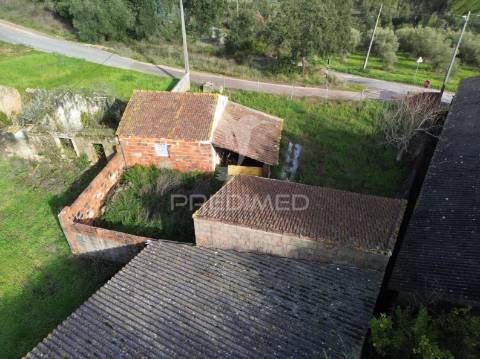 Ruina t4 para reconstrução