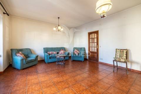 Apartamento t3 alcobaça