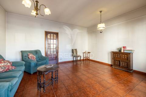 Apartamento t3 alcobaça