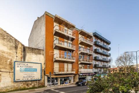 Apartamento t3 alcobaça