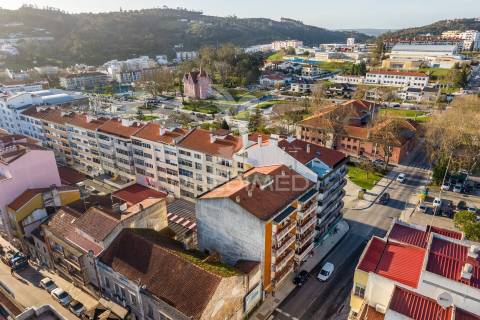 Apartamento t3 alcobaça