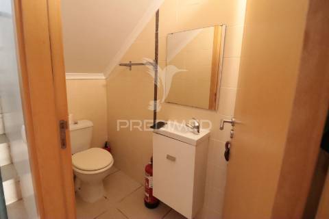 Moradia t4+2 em pontével a 42 minutos aeroporto de lisboa