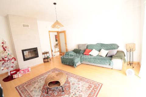 Moradia t4+2 em pontével a 42 minutos aeroporto de lisboa