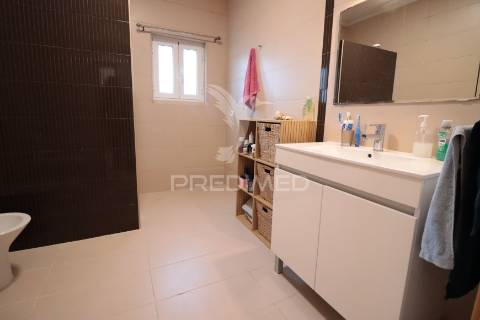 Moradia t4+2 em pontével a 42 minutos aeroporto de lisboa