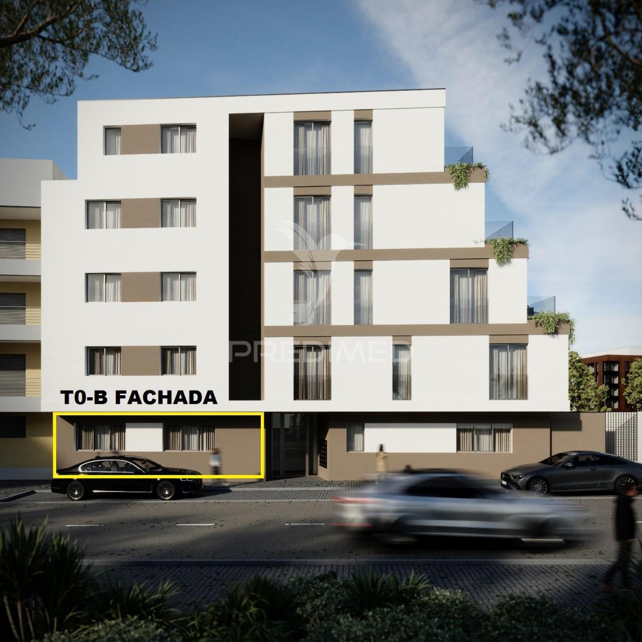 Estúdio t0 - em fase final de construção