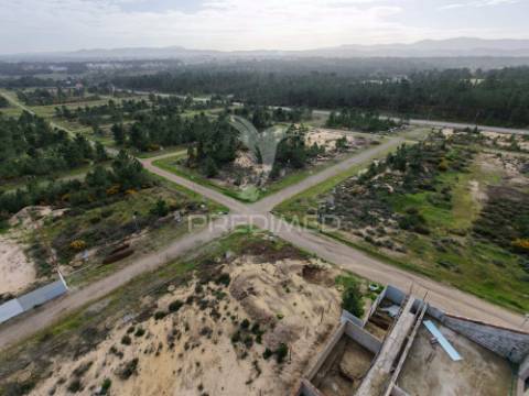 Terreno urbano na quinta do conde - ribeira do marchante