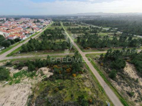 Terreno urbano na quinta do conde - ribeira do marchante