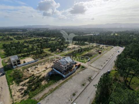 Terreno urbano na quinta do conde - ribeira do marchante