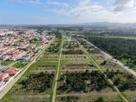 Terreno urbano na quinta do conde - ribeira do marchante