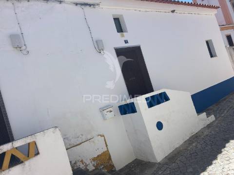 Casa típica do alentejo, monte da pedra, crato