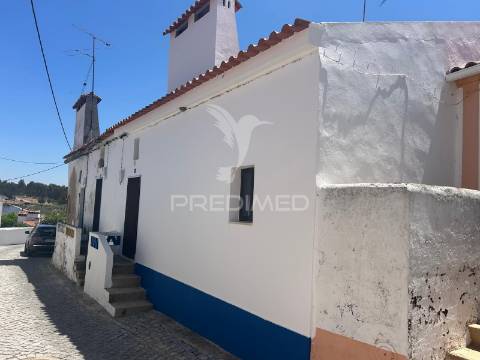 Casa típica do alentejo, monte da pedra, crato