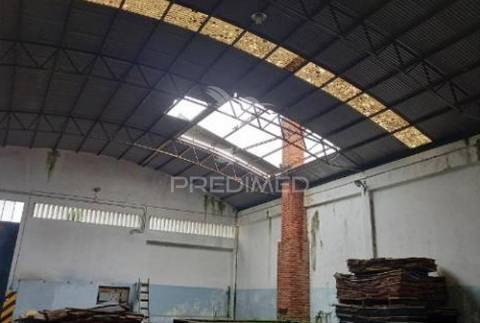 Armazém em santa maria feira