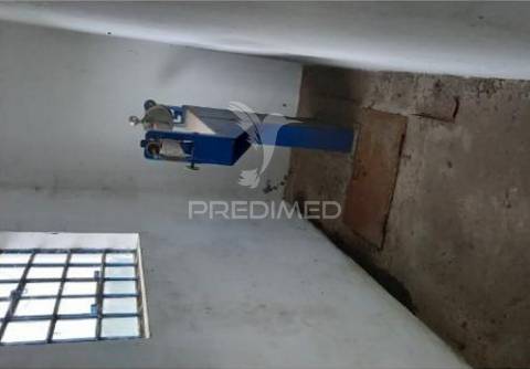 Armazém em santa maria feira