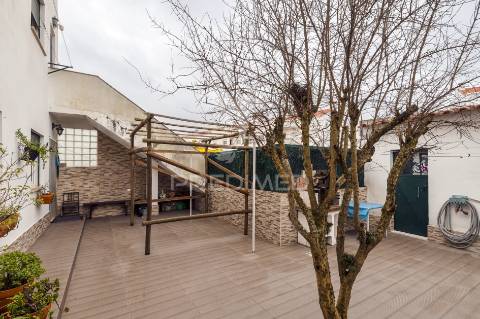 Moradia remodelada - montijo